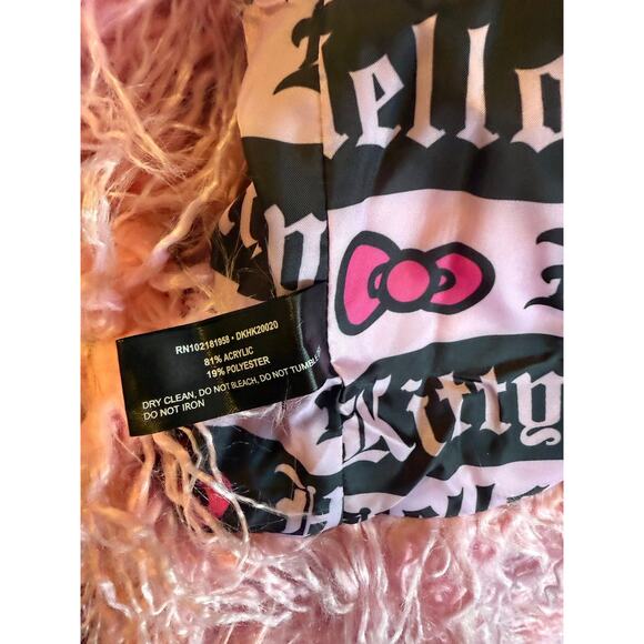 Hello Kitty x Dolls Kill Size S small Pink Furry Faux Fur Jacket Coat Shaggy - Picture 6 of 6